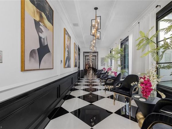 780 5th AVE S, Unit 3, NAPLES, FL 34102