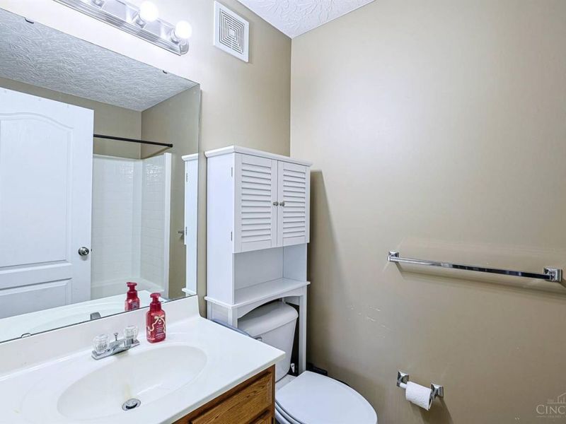 3573 S Heartwood Road, Amelia, OH 45102 Photo 33