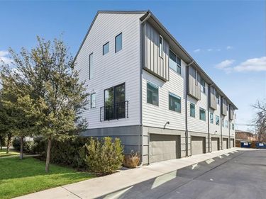 5018 Bryan Street, Unit 203, Dallas, TX 75206