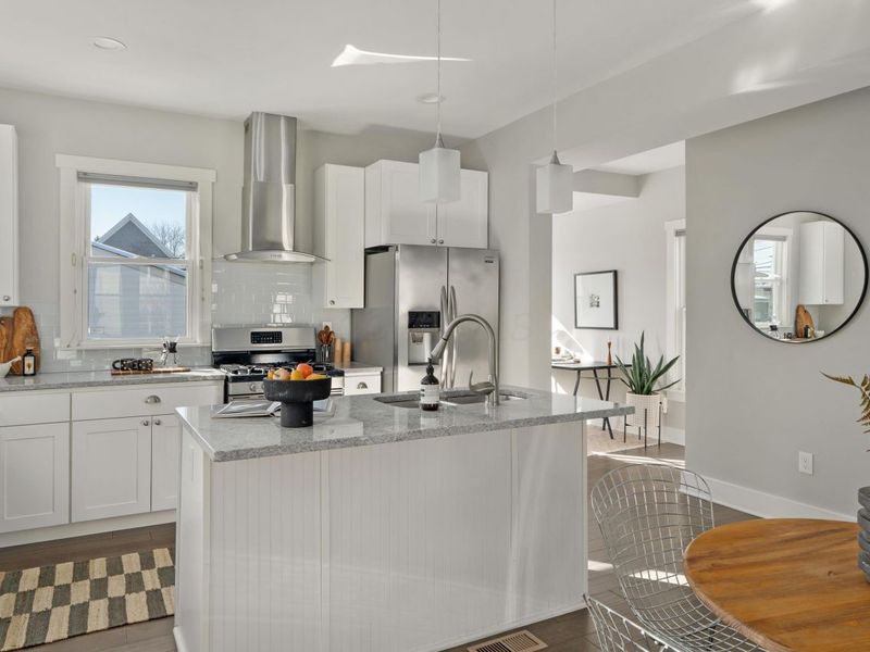 497 E Kossuth Street, Columbus, OH 43206 Photo 13