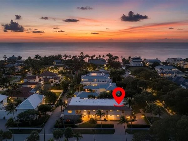 308 2nd ST S, Unit 308, NAPLES, FL 34102