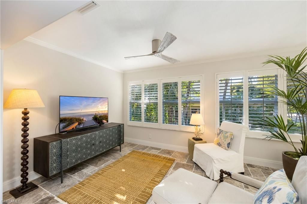 308 2nd St S, Unit 308, Naples, FL 34102 Photo