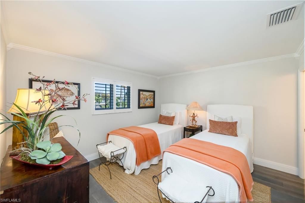 308 2nd St S, Unit 308, Naples, FL 34102 Photo