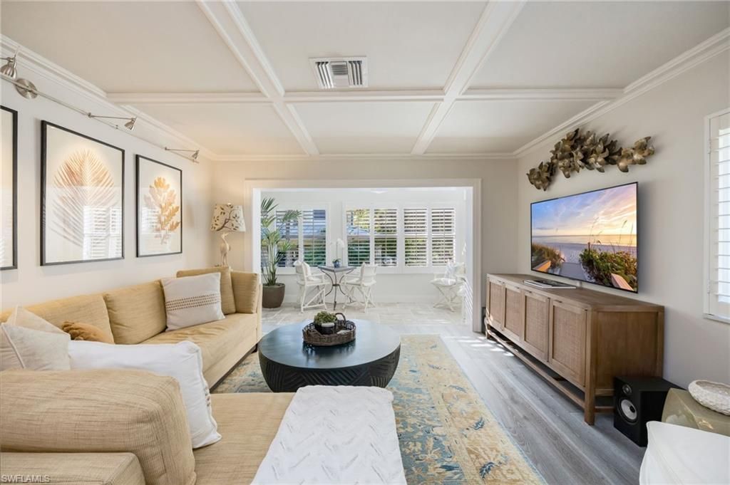 308 2nd St S, Unit 308, Naples, FL 34102 Photo