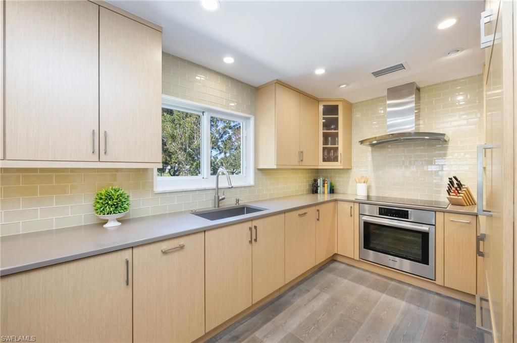 308 2nd St S, Unit 308, Naples, FL 34102 Photo