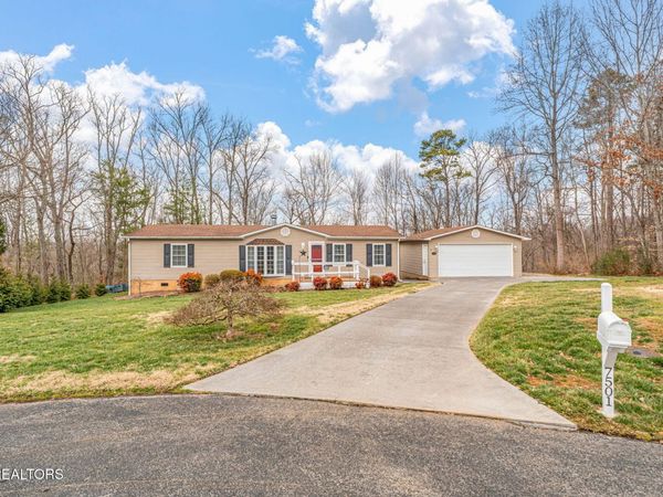 7501 Hunters Ridge Way, Knoxville, TN 37914