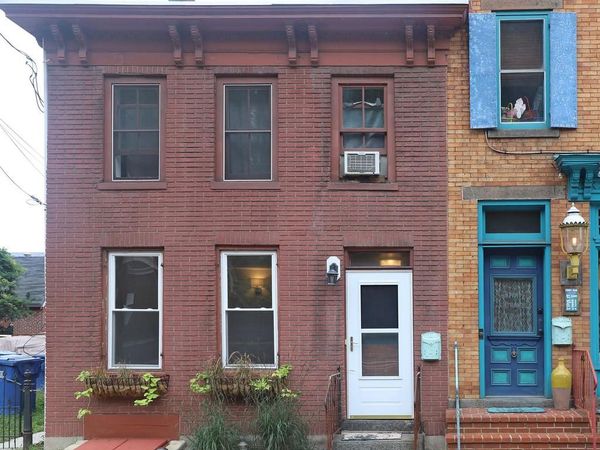 17 N FRANKLIN STREET, Unit B, LAMBERTVILLE, NJ 08530