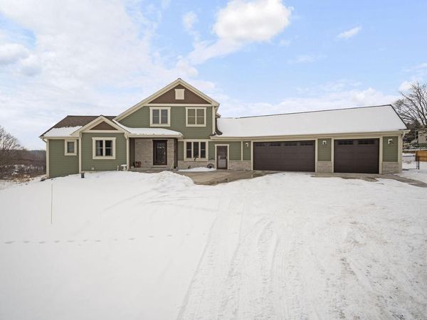4495 Ridge ROAD, Kewaskum, WI 53040