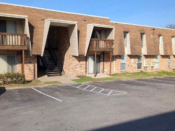 370 Wallace Rd, Unit D13, Nashville, TN 37211