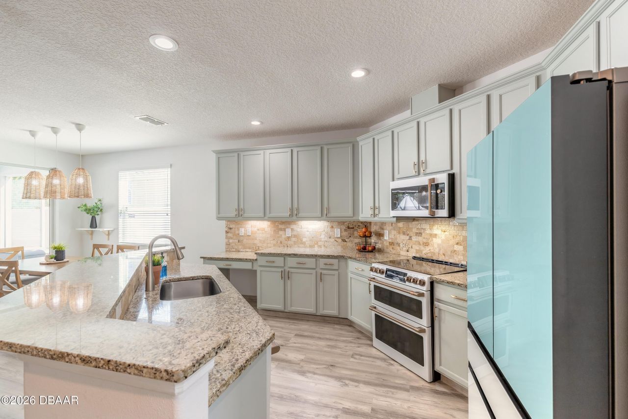 1215 Cap Diville Avenue, Port Orange, FL 32129 Photo