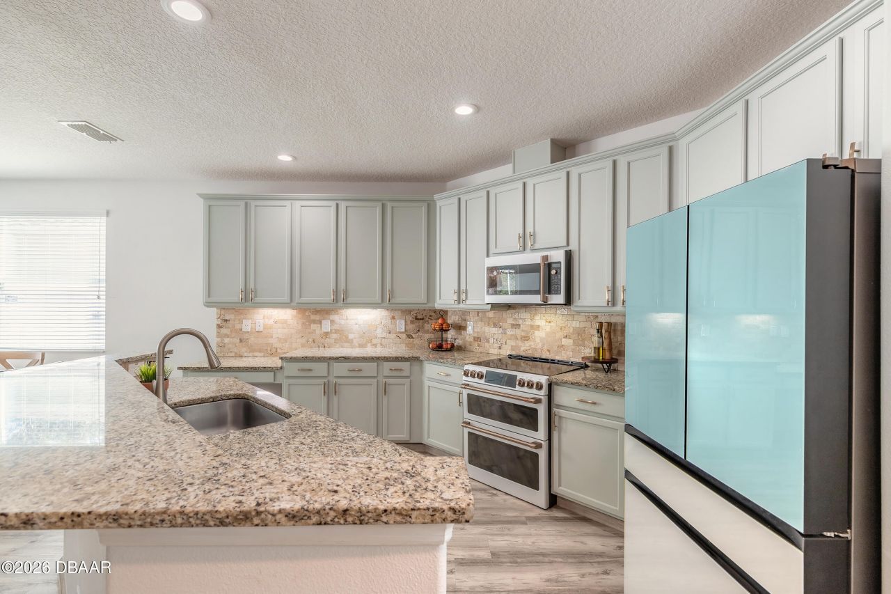 1215 Cap Diville Avenue, Port Orange, FL 32129 Photo