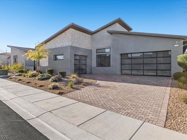413 Highview Ridge Avenue, Las Vegas, NV 89138