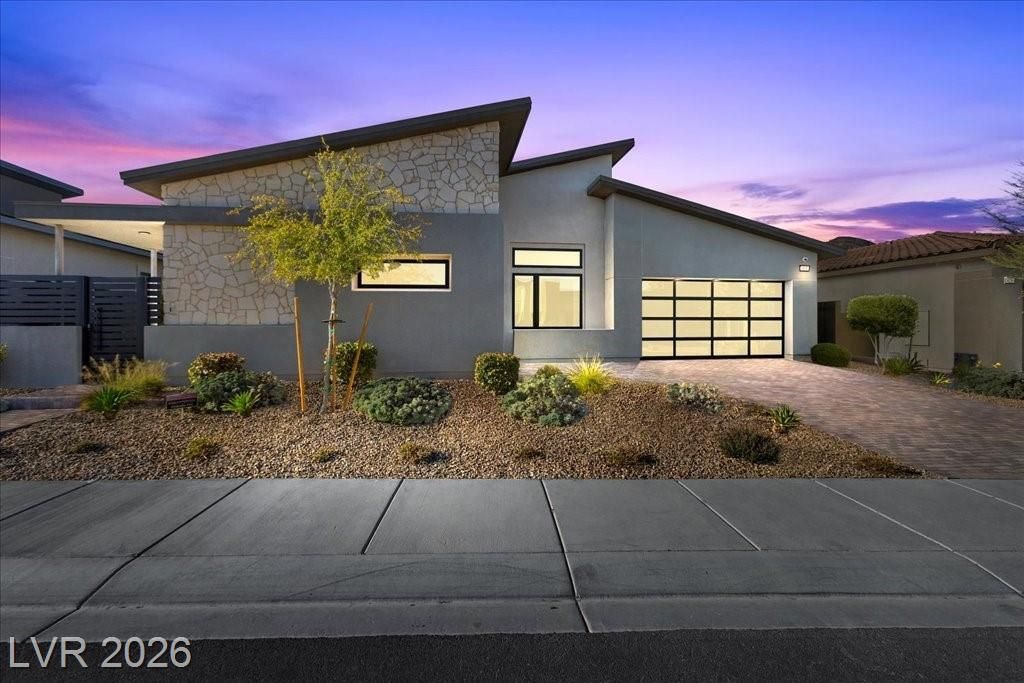 413 Highview Ridge Avenue, Las Vegas, NV 89138 Main Photo