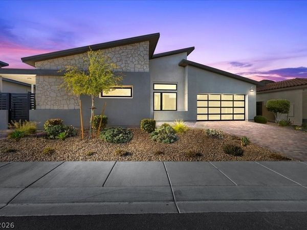 413 Highview Ridge Avenue, Las Vegas, NV 89138