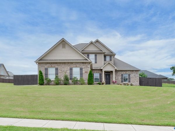 107 Fowler Creek Way, Hazel Green, AL 35750