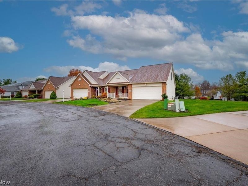 786 Beverly Avenue, Canal Fulton, OH 44614 Photo 2