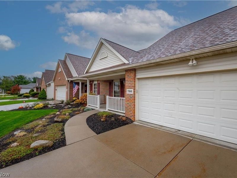 786 Beverly Avenue, Canal Fulton, OH 44614 Photo 3