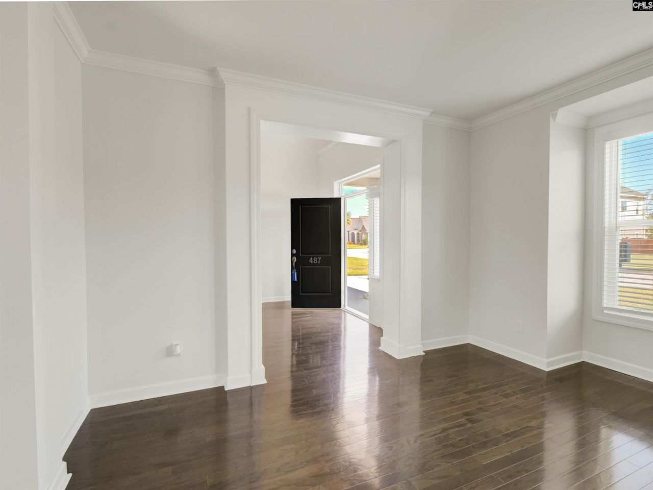 487 Pine Knot Road Photo 9