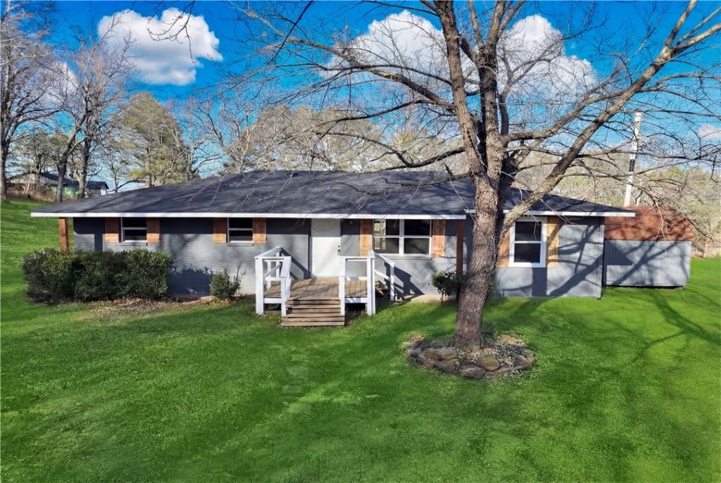 465596 Highway 51, Stilwell, OK 74960 Main Photo