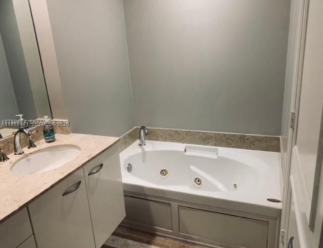 21200 Point Pl , Unit 504, Aventura, FL 33180 Photo