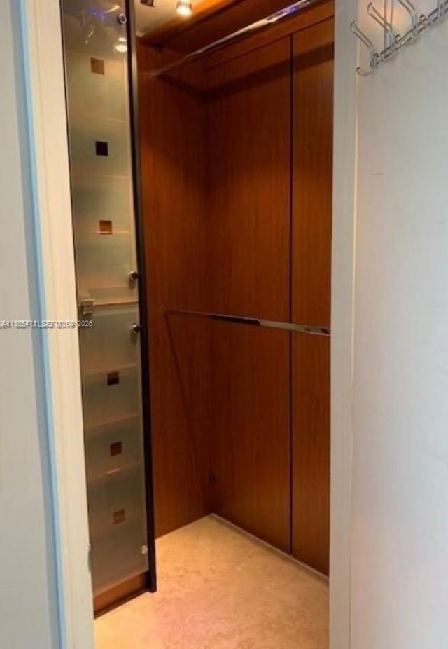 21200 Point Pl , Unit 504, Aventura, FL 33180 Photo