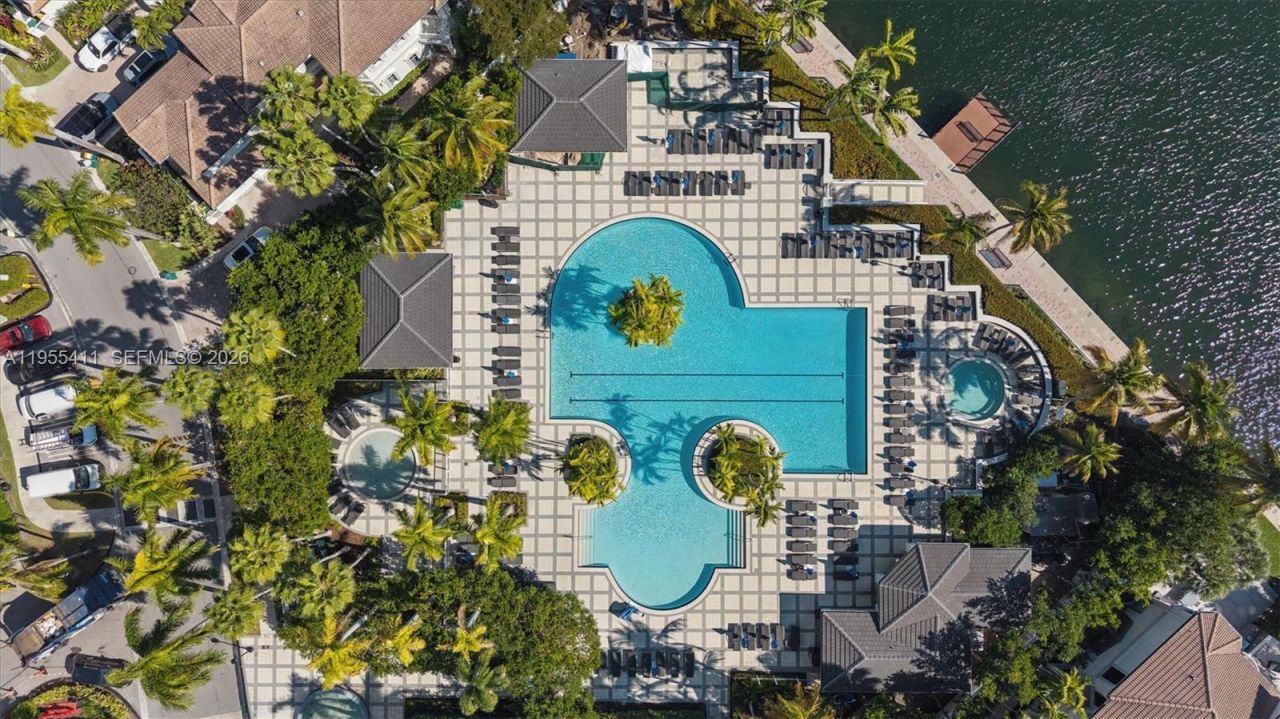 21200 Point Pl , Unit 504, Aventura, FL 33180 Photo