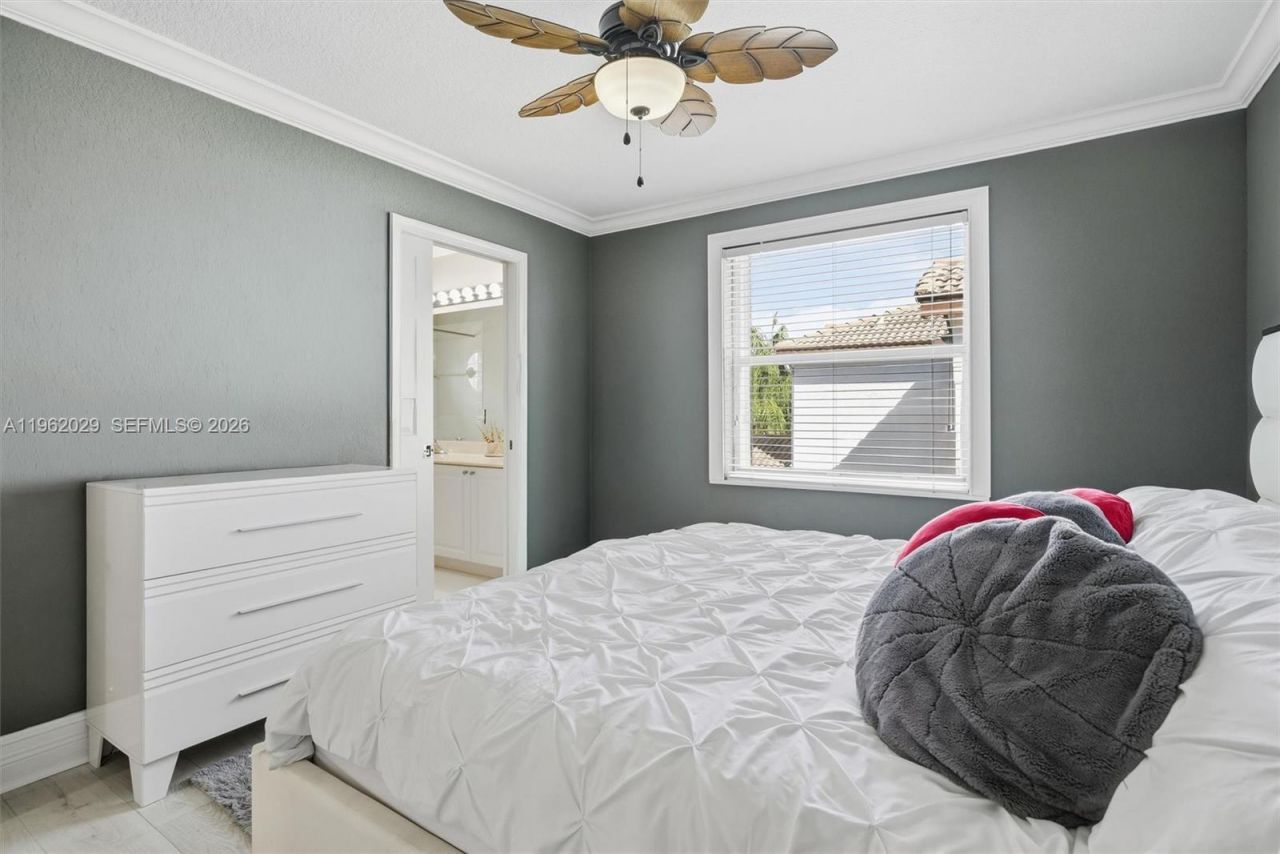 16460 SW 30th Street , Miramar, FL 33027 Photo