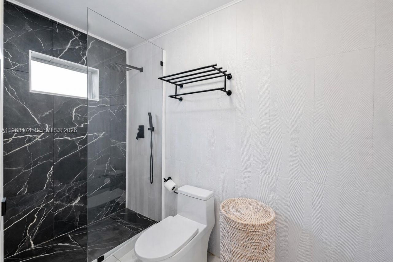 5239 SW 153rd Ave, Miami, FL 33185 Photo