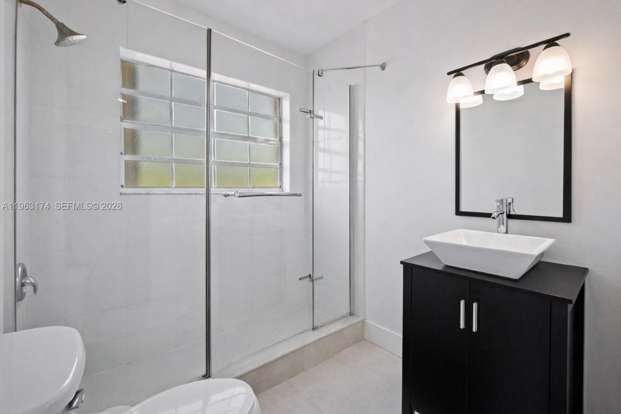 5239 SW 153rd Ave, Miami, FL 33185 Photo