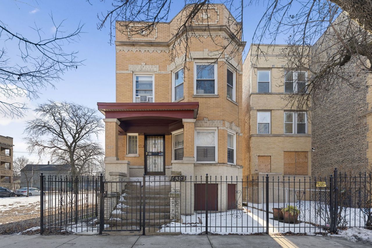 1439 W Garfield Boulevard, Chicago, IL 60636 Main Photo