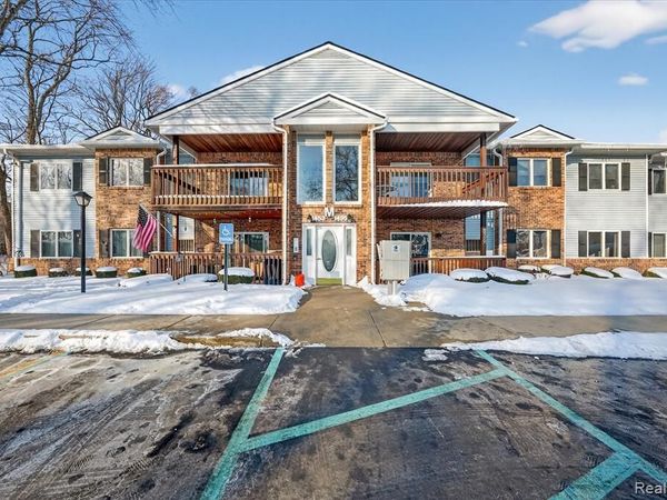 1459 Shoemaker Drive, Westland, MI 48185