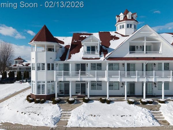 9996 Tashmoo Lane, Clay Twp, MI 48001