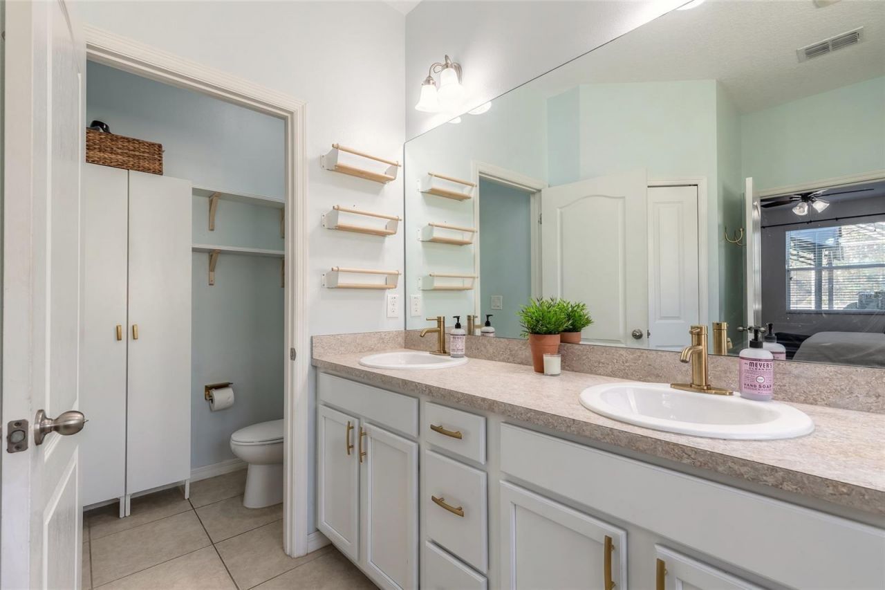 1215 Cap Diville Avenue, Port Orange, FL 32129 Photo