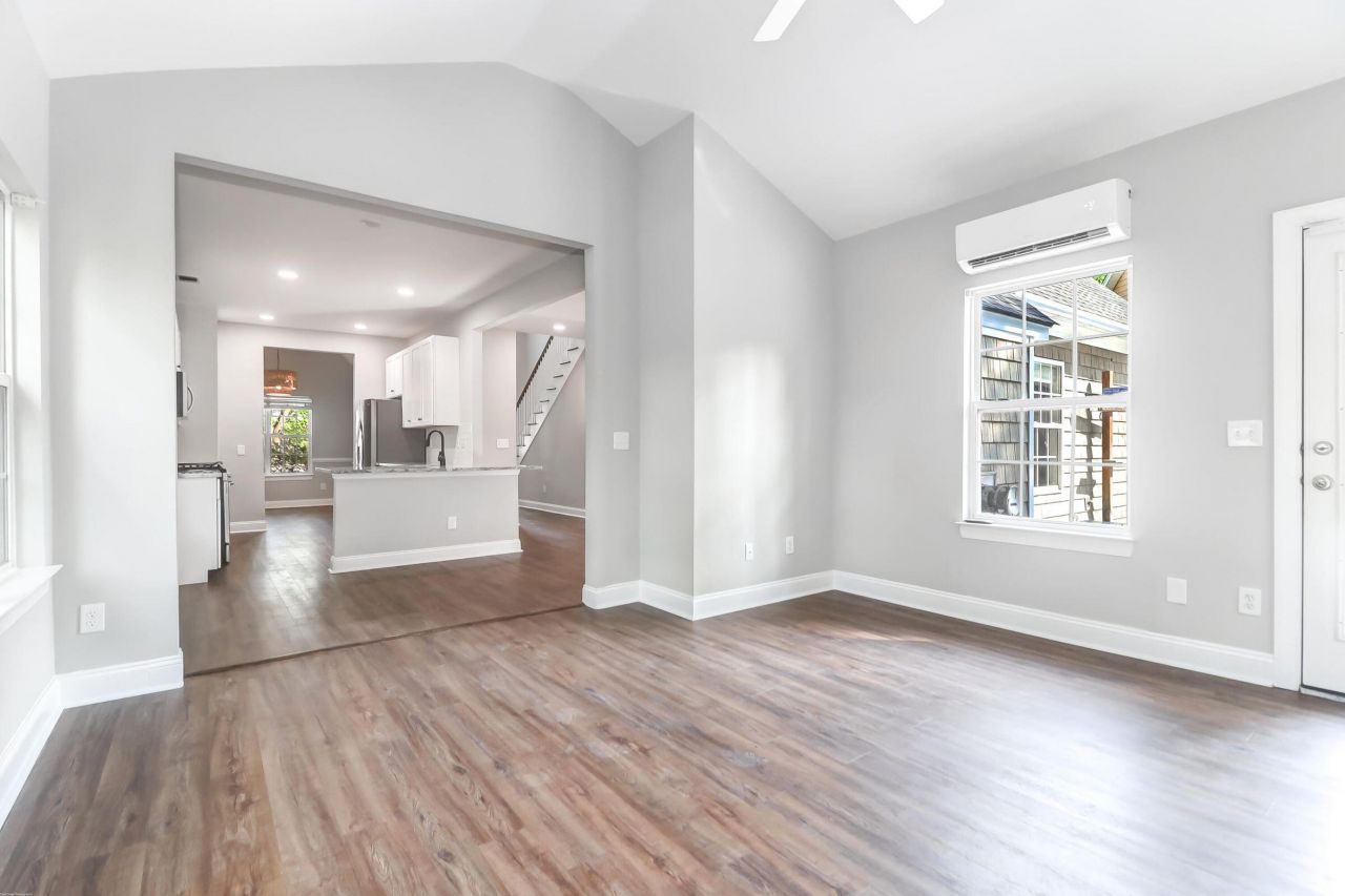 509 Cecilia Cove Drive Photo 12