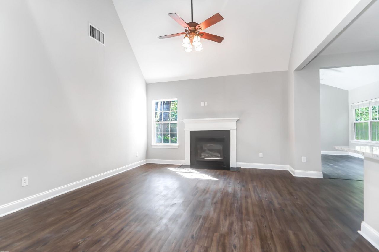 509 Cecilia Cove Drive Photo 13