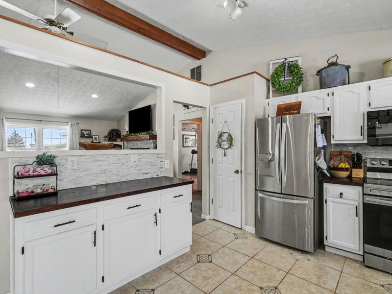 9832 Mad River, Union Twp, OH 45159 Photo 8