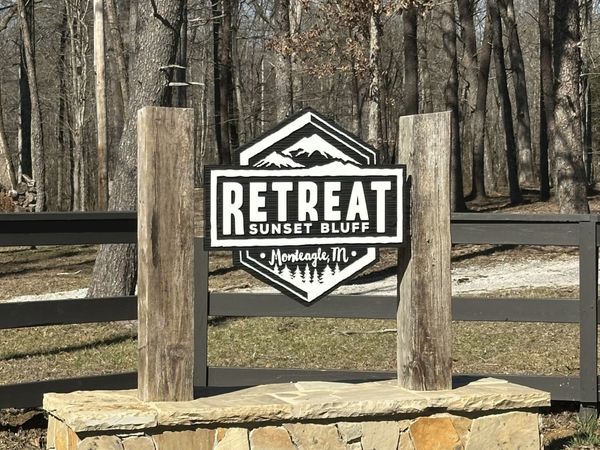 222 Sunset Bluff Way, Monteagle, TN 37356