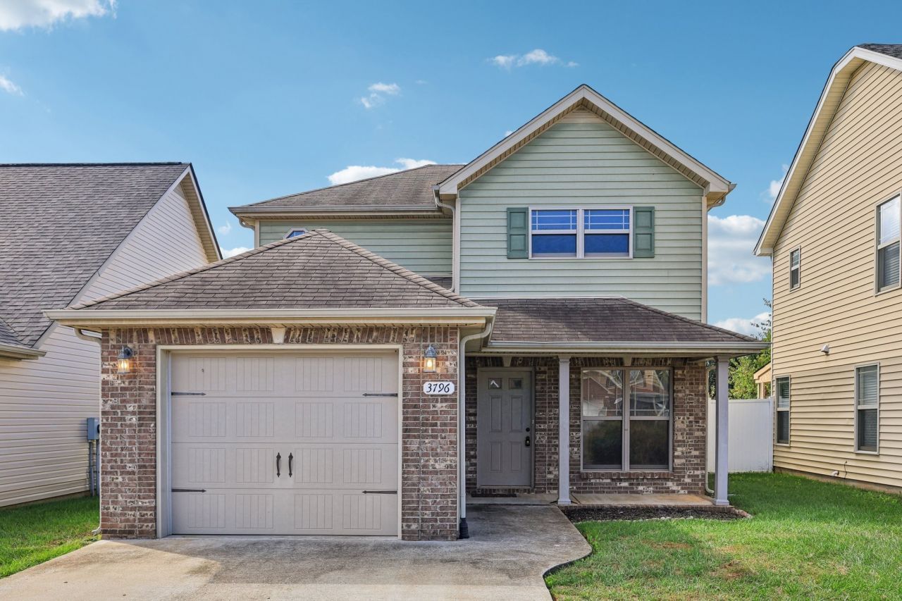 3796 Harvest Rdg, Clarksville, TN 37040 Main Photo