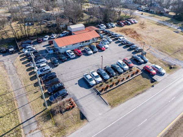 637 Lowry St , Smyrna, TN 37167