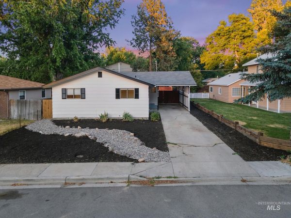 2238 S Latah Street, Boise, ID 83705