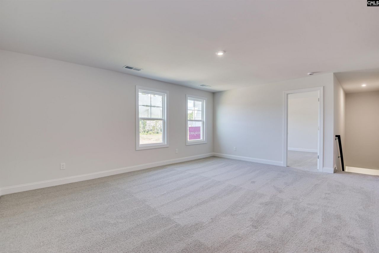 480 Hacienda Court Photo 15