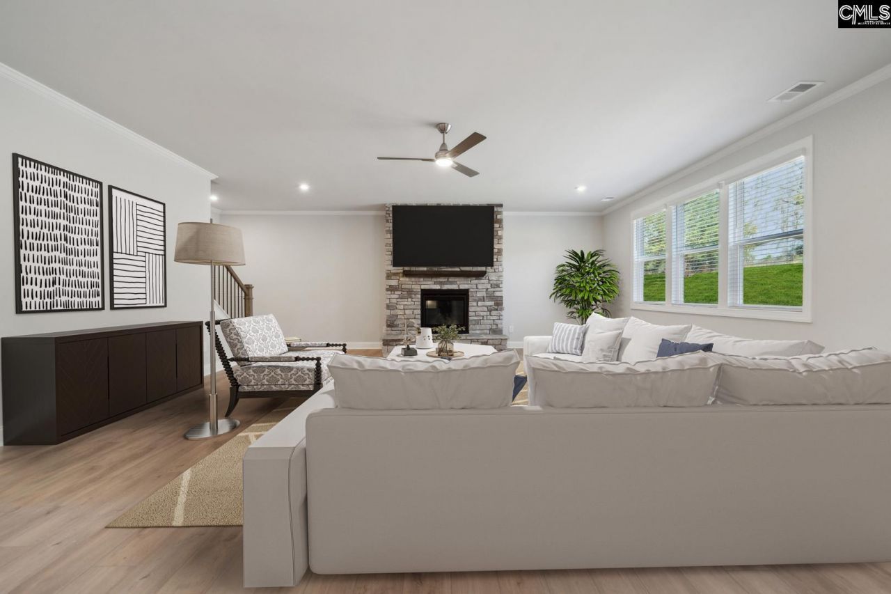 480 Hacienda Court Photo 23