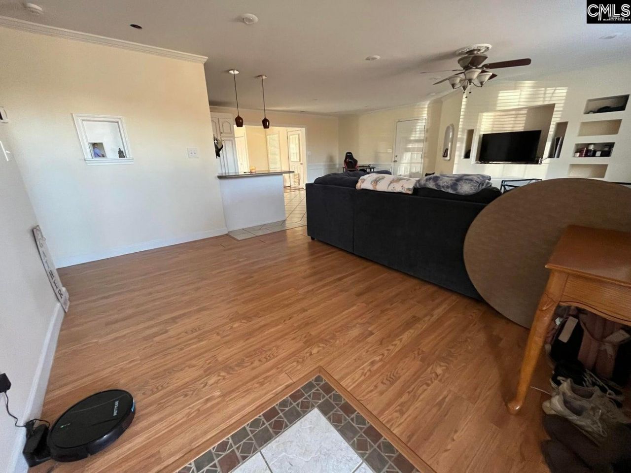 471 Autry Street Photo 16