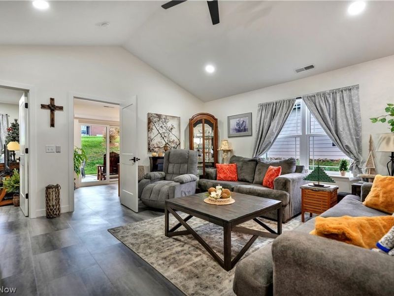 1009 Sycamore Lane, Millersburg, OH 44654 Photo 13