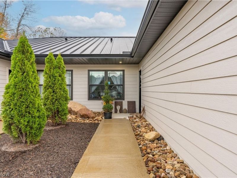 1009 Sycamore Lane, Millersburg, OH 44654 Photo 2