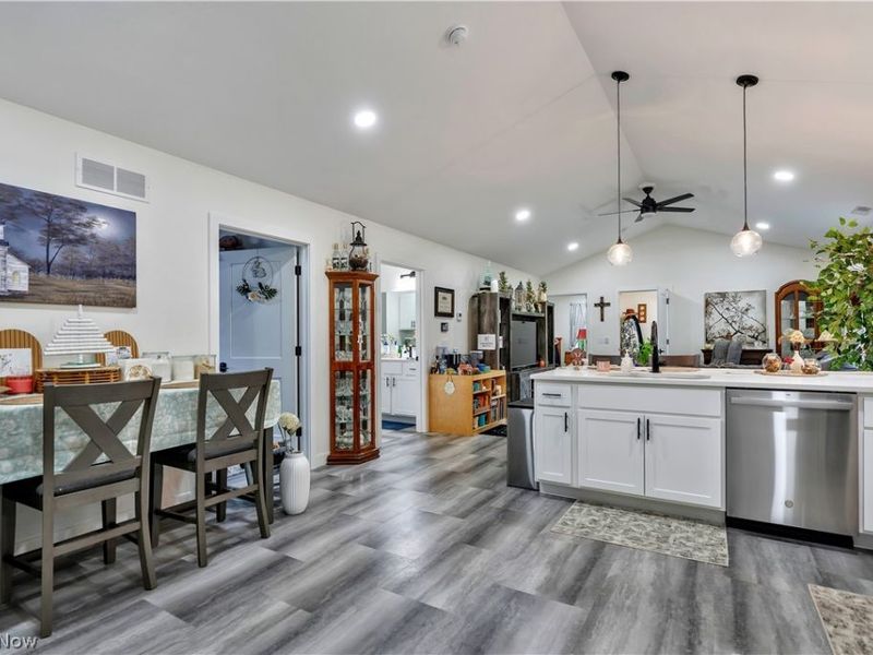 1009 Sycamore Lane, Millersburg, OH 44654 Photo 7