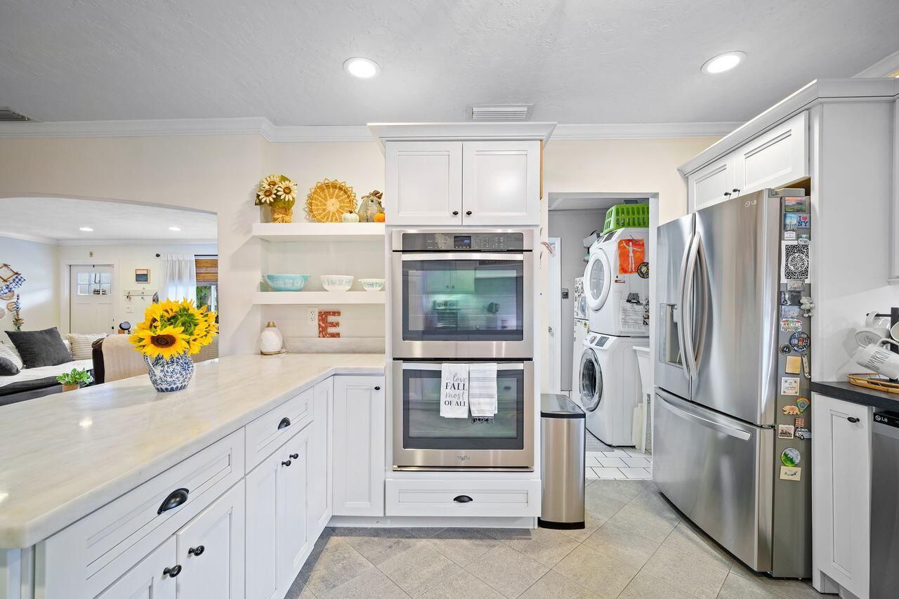 10611 NW 18th Place, Pembroke Pines, FL 33026 Photo