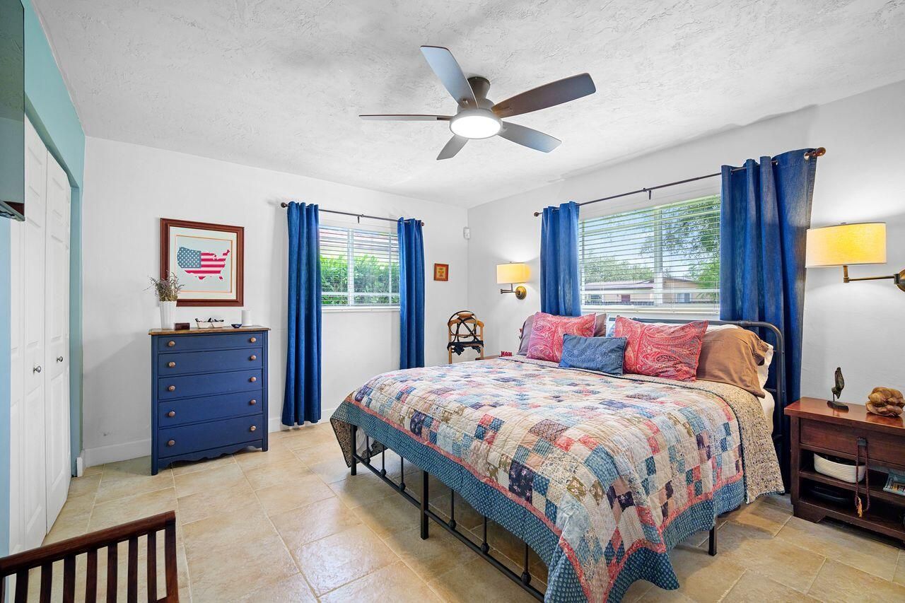 10611 NW 18th Place, Pembroke Pines, FL 33026 Photo