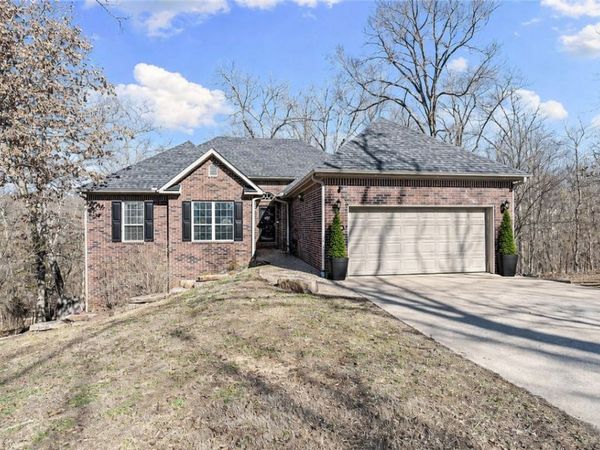 6 Burns Circle , Bella Vista, AR 72714