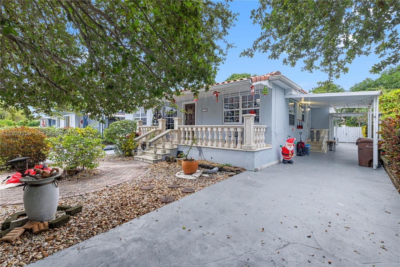 116 E 59 , Hialeah, FL 33013 Photo